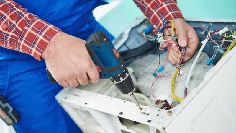Çankaya Westinghouse Westinghouse çamaşır makinesi kart tamiri – Su almama arızası orijinal parça ile giderildi. - Teknik servis örneği